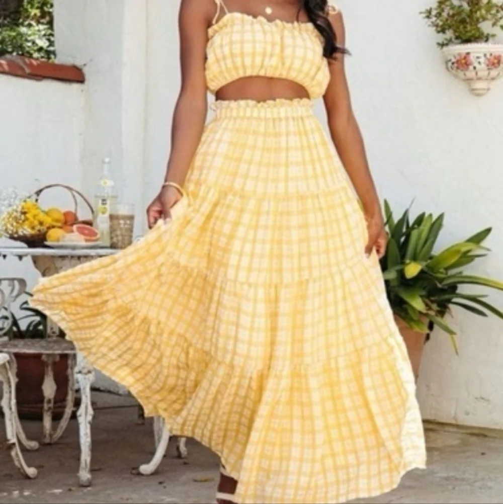 Vici Yellow Two Piece Skirt Set - Picture 12 of 16